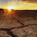 Cambiamenti climatici, diseguaglianze, emarginazione: i rischi più grandi del prossimo decennio