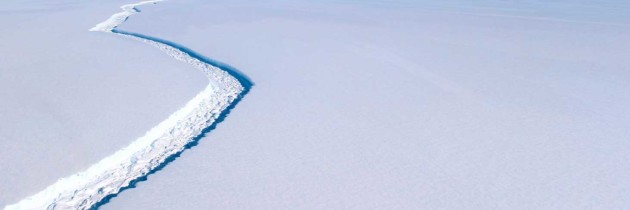 Antarctic sends message to Donald Trump about global warming in shape of iceberg the size of Delaware